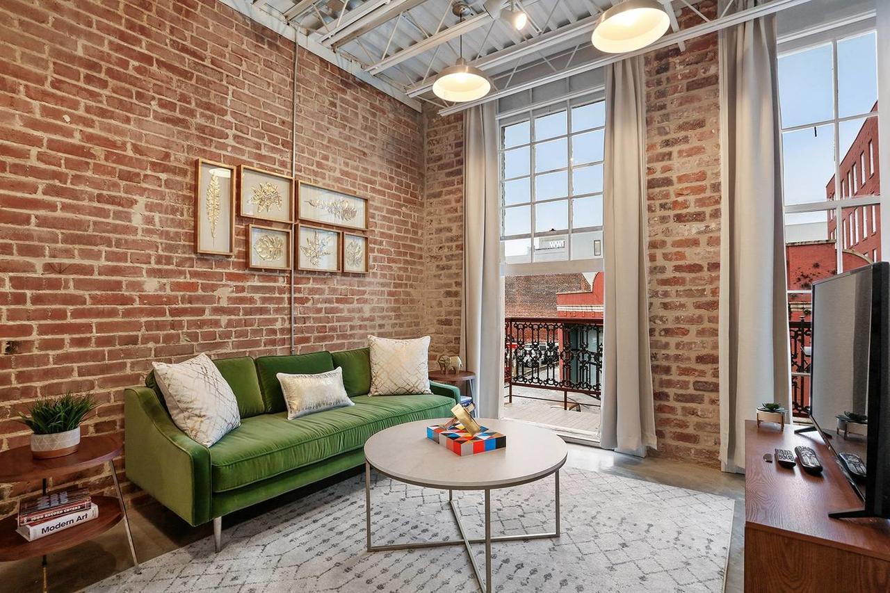 One-Bedroom, One-Bath Exposed-Brick Apt In Dt Nola New Orleans Exterior photo